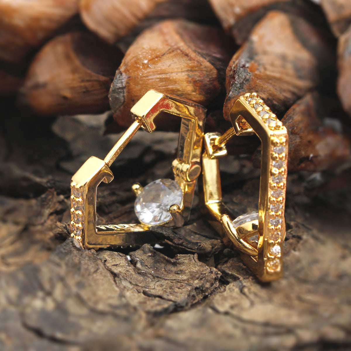 Huggie Hoop Earrings 14K Gold with CZ Diamond – Stylish Elegant Jewelry