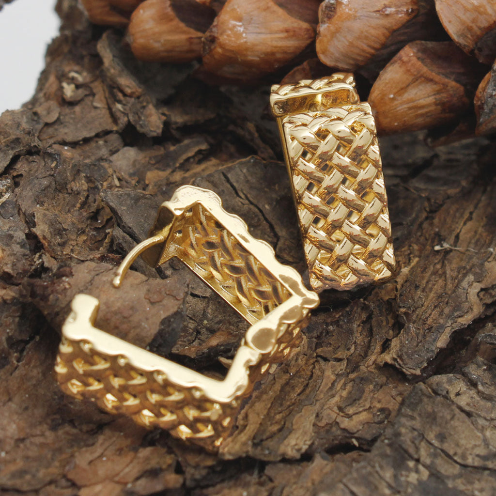 Huggie Hoops 14K Gold Rattan Square Stylish Earrings