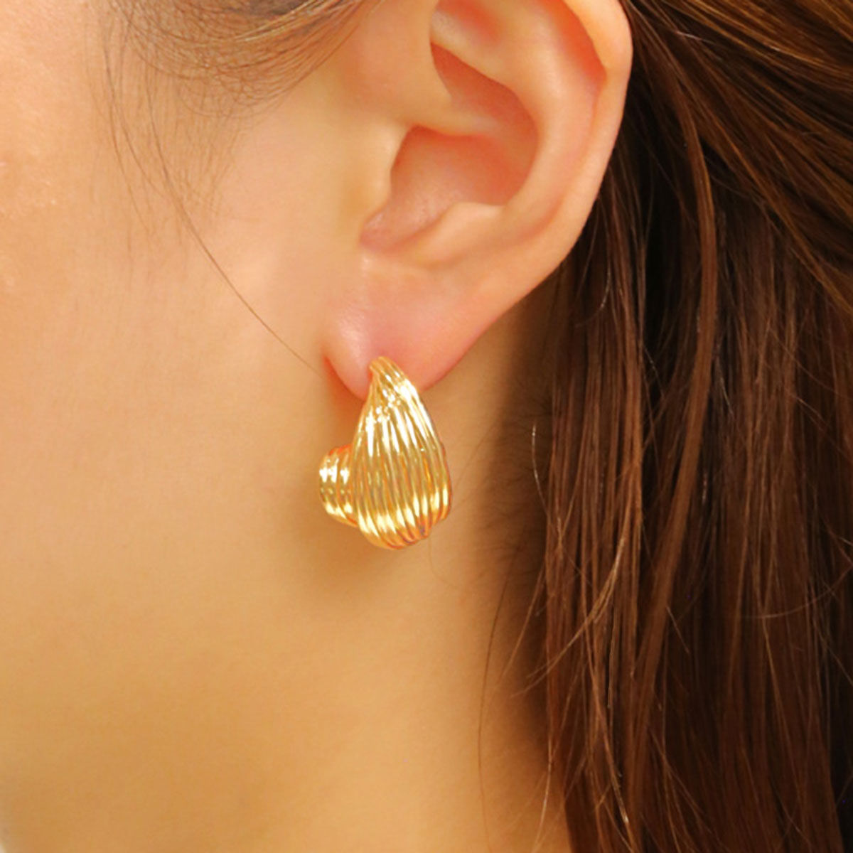 Small 14K Spiral Wire Stud Earrings for Women – Stylish Chic Jewelry